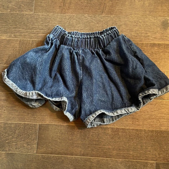 Boy + Girl Other - boy+girl (LA brand) girls denim shorts, size 6 EUC